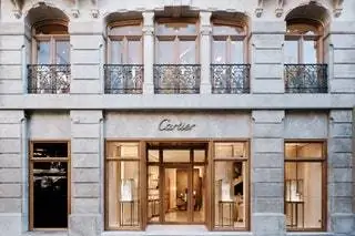 Новый бутик Cartier на Майорке расположен в так называемом Can Tous, здании в стиле необарокко, построенном…