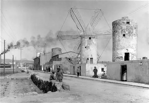 Фотография мельницы Майорки 1930 года