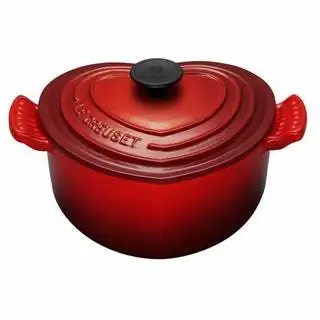 Если и есть что-то, что характеризует бренд Le Creuset, помимо создания качественных деталей из чугуна, так это его…