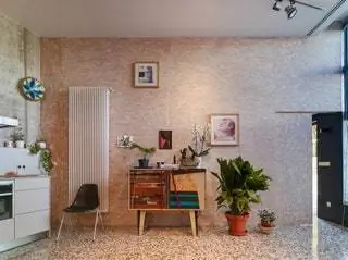 Перед работами в гостиной оригинальный буфет FOD