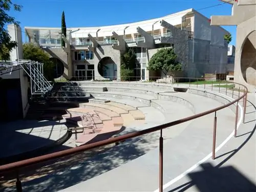 ARCOSANTI - городская утопия, созданная Паоло Солери в 70-х годах в Аризоне