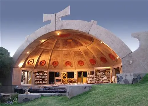 ARCOSANTI - городская утопия, созданная Паоло Солери в 70-х годах в Аризоне