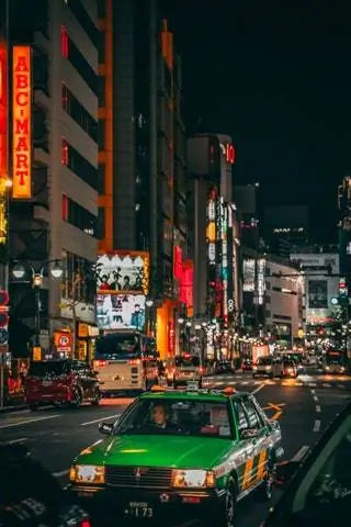 «Есть довольно неизвестный фильм под названием The Ramen Girl, в котором Бриттани Мерфи учится на учителя… «Есть довольно неизвестный фильм под названием The Ramen Girl, в котором Бриттани Мерфи учится на учителя…