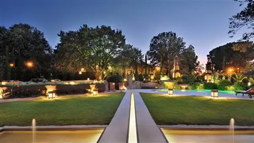 The GARDEN Ryad, Фернандо Посуэло