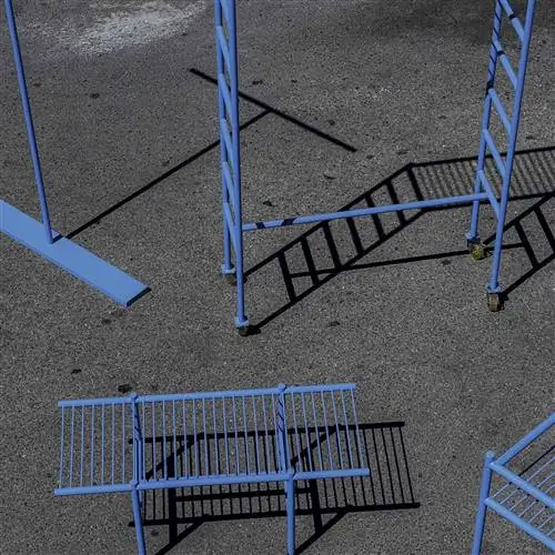 Коллекция мебели «Normal» из лакированной стали, разработанная «Burr Studio» для «Pilarica»