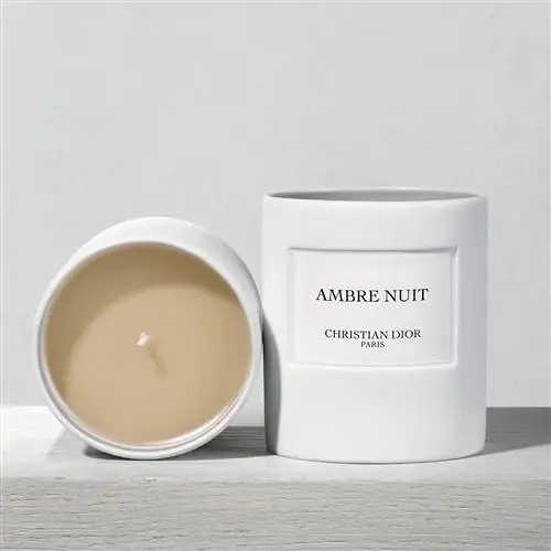 Ароматическая свеча Ambre Nuit от Christian Dior