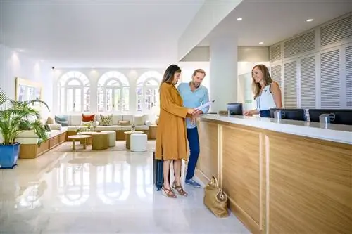 ПОЕЗДКА в Марбелью путешествие внутрь себя