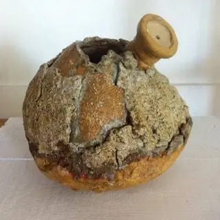 Эродированный кувшин от Grijalbo