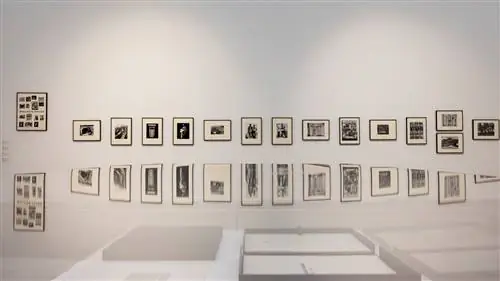 Фотовыставка в «Bombas Gens», документирующая реальность