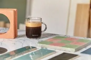 Благодаря этому система Nespresso Vertuo до сих пор готовит только высококачественный кофе с обильной пенкой…