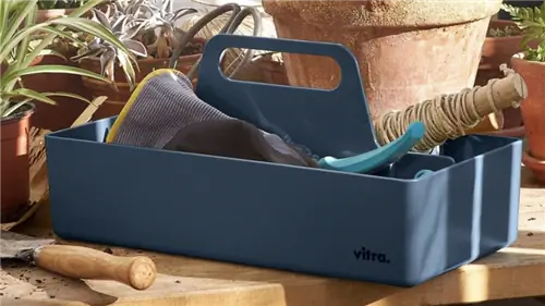 Легендарный ящик для инструментов Vitra теперь сделан из переработанного материала