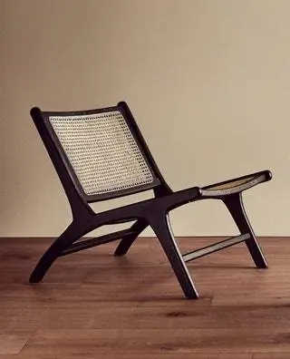 Кресло Zara Home, которое пьет из 50-х и из поездок из Бразилии в Индию, как не поддаться ротанговой оплетке с…