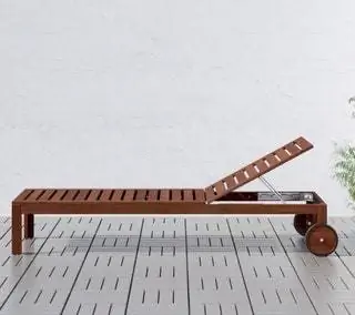 Деревянный шезлонг на колесах Икеа