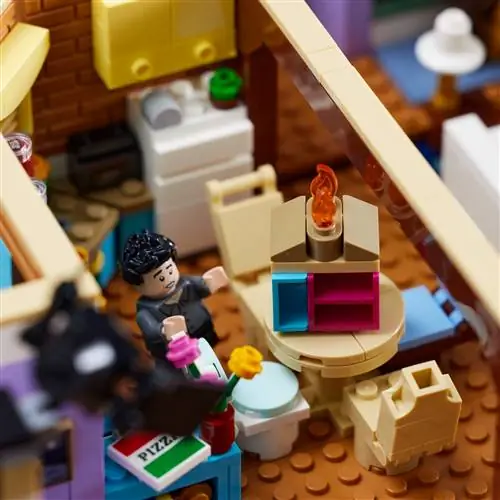 Знаменитый телесериал «Друзья» теперь в Lego