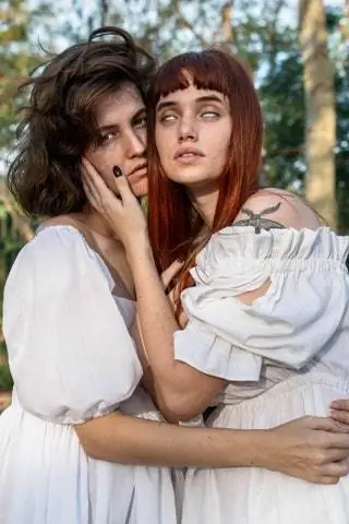 «Это довольно личная работа, моя фотография несет в себе вес моей жизни от моего опыта катарсиса до…