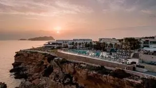 Откройте для себя отель 7Pines Resort на Ибице