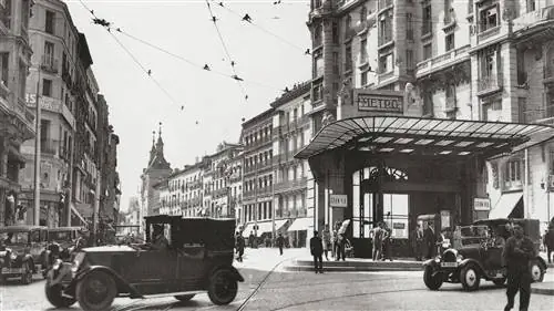 МЕТРО Gran Vía вновь открывает свои двери под TEMPLETE Антонио Паласиоса МЕТРО Gran Vía вновь открывает свои двери под TEMPLETE Антонио Паласиоса