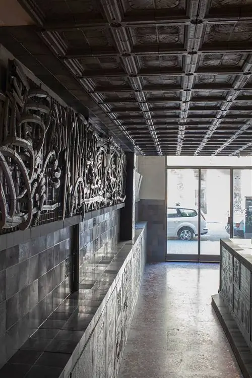 ExDesigner Bar - дизайнерское место в Барселоне, где все выполнено в 3D