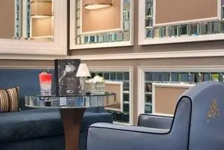 Это Dry Bar, который стал ориентиром, подписанным миксологом Хавьером де лас Муэлас.nbsp