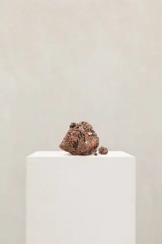 Глина - это материал, который присутствует в нашей жизни с момента зарождения человечества