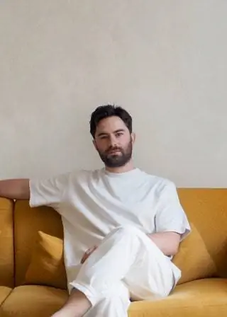 Портрет дизайнера Маурисио Реуса