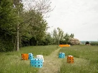Дизайн MOS также был вдохновлен исключительным мастерством изготовления предметов Shaker, особенно корзин, которые…
