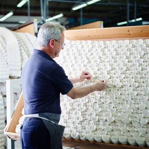 Магазин, в котором продаются лучшие в мире КРОВАТИ, открывается в МАДРИДЕ