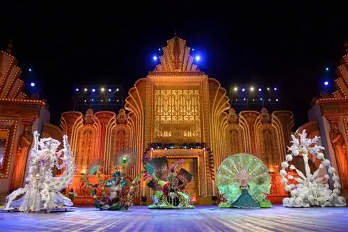 Лучшие АРХИТЕКТУРНЫЕ ПАРАМЕТРЫ карнавала в Лас-Пальмас