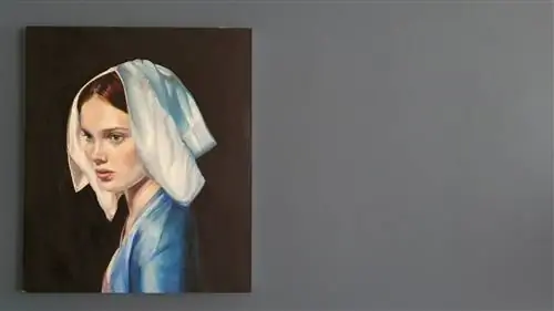 Картина маслом Лауры Кано с глазурью из лазурита Майкла Хардинга на стене «Stiffkey Blue» от Farrow and Ball