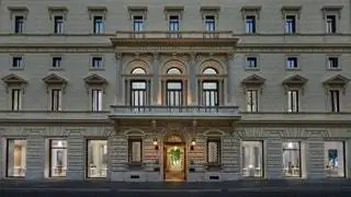 В 16 веке на этом месте были построены монастырь и церковь, а между 1873 и 1878 годами…