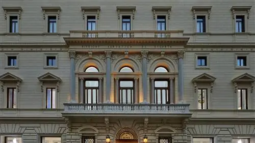 Реставрация Палаццо Мариньоли от Foster + Partners