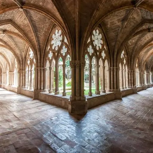 Клуатр монастыря Веруэла