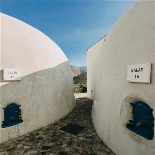 Два люкса занимают бывшие винные чаны в отеле Ventozelo Hotel amp Quinta