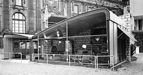 CAIXAFORUM открывает JEAN PROUVE через 235 PIECES CAIXAFORUM открывает JEAN PROUVE через 235 PIECES