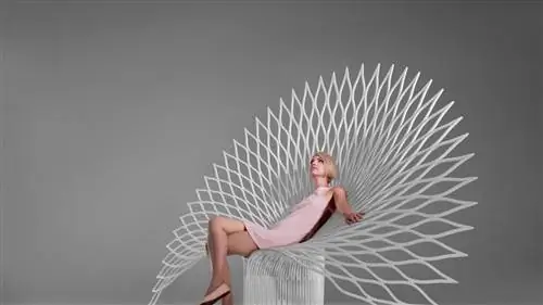 Deconstructed Pieces III: это НЕ КРЕСЛО
