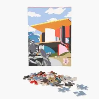 Здание Site of Reversible Destiny в парке Йоро, спроектированное Сюсаку Аракава и Мадлен Гинс