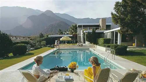 ЗОНТЫ, вдохновленные фотографиями SLIM AARONS