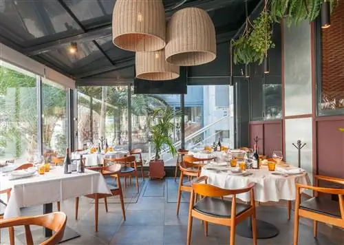 10 террас, где можно поужинать или выпить этим летом в Мадриде