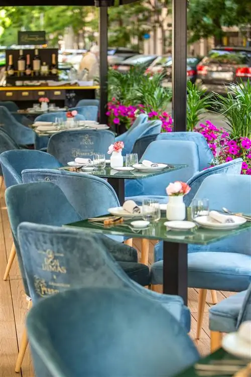 10 террас, где можно поужинать или выпить этим летом в Мадриде