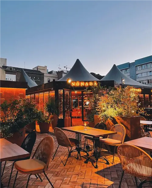 10 террас, где можно поужинать или выпить этим летом в Мадриде