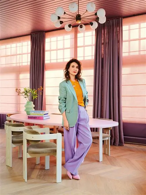 Фиолетовая гостиная дома Кэрис Ван Хаутен