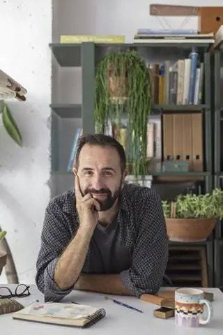 Меня могут вдохновлять самые разные вещи, хотя преобладают две вещи: природа и…