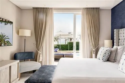 На вилле La Pereza, являющейся частью курорта Puente Romano Beach Resort, установлена система отдыха HOGO