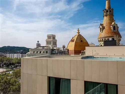 Отель ME Barcelona - идеальная ода хорошему вкусу