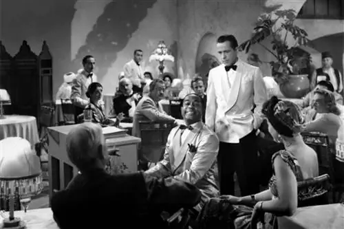 15 самых известных СТУЛЬЕВ и КРЕСЕЛ КИНО и ТЕЛЕВИДЕНИЯ