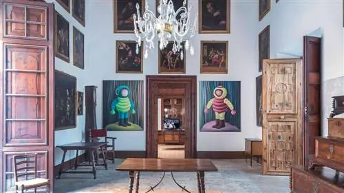 Выставка современного искусства в ВЕЛИКОЛЕПНОМ ДОМЕ