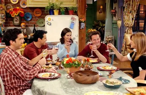FRIENDS возвращается Это рейтинг лучших интерьеров AD