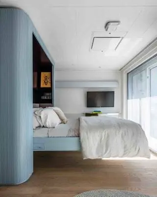 Выбор такого материала, как хромированная трубчатая сталь, придает тот морской оттенок, который постоянно напоминает нам о том, что…