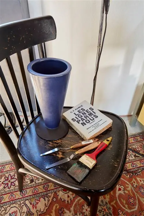 Идеальный офис существует и был спроектирован Жан-Люком Годаром. AD входит в свое секретное убежище