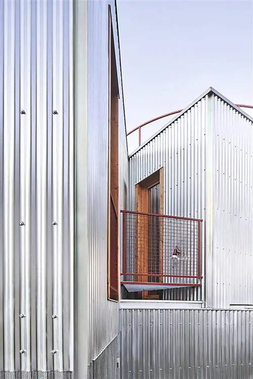 НОВЫЙ ПРОМЫШЛЕННЫЙ СТИЛЬ, торжествующий среди современных АРХИТЕКТОРОВ